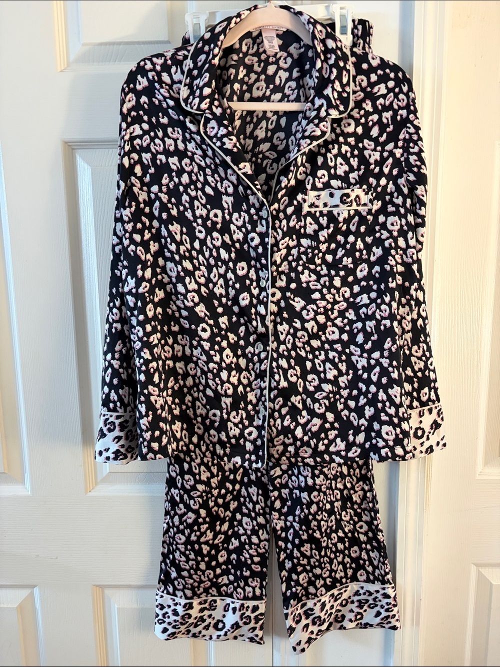 Victoria's Secret Black and Pink Leopard Pajama Set